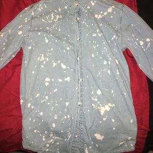 Thin bleach spotted jacket